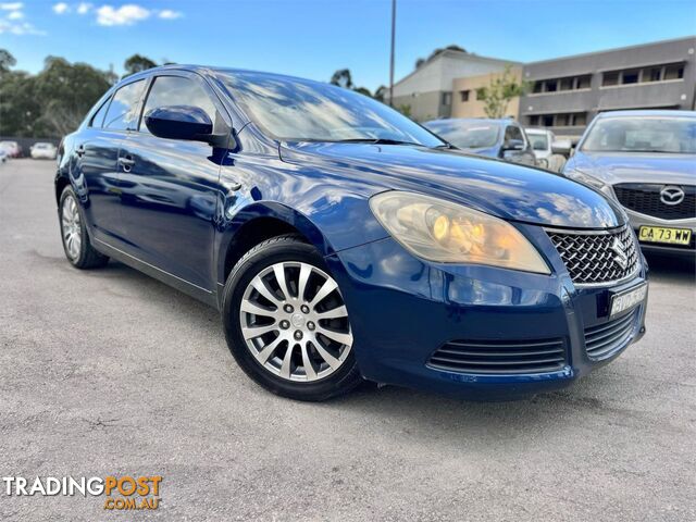 2010 SUZUKI KIZASHI XL FR 4D SEDAN