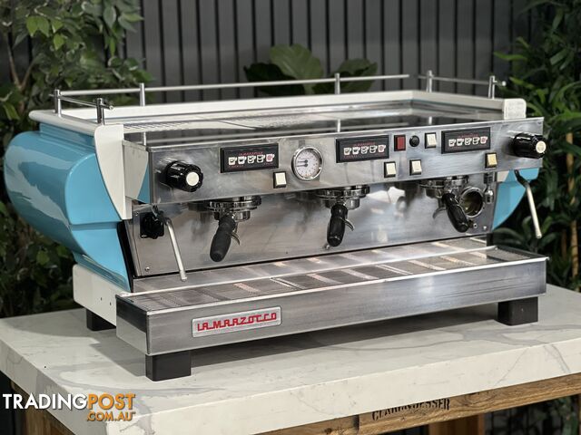 LA MARZOCCO FB70 3 GROUP ESPRESSO COFFEE MACHINE BLUE & WHITE CAFE COMMERCIAL BARISTA RESTAURANT