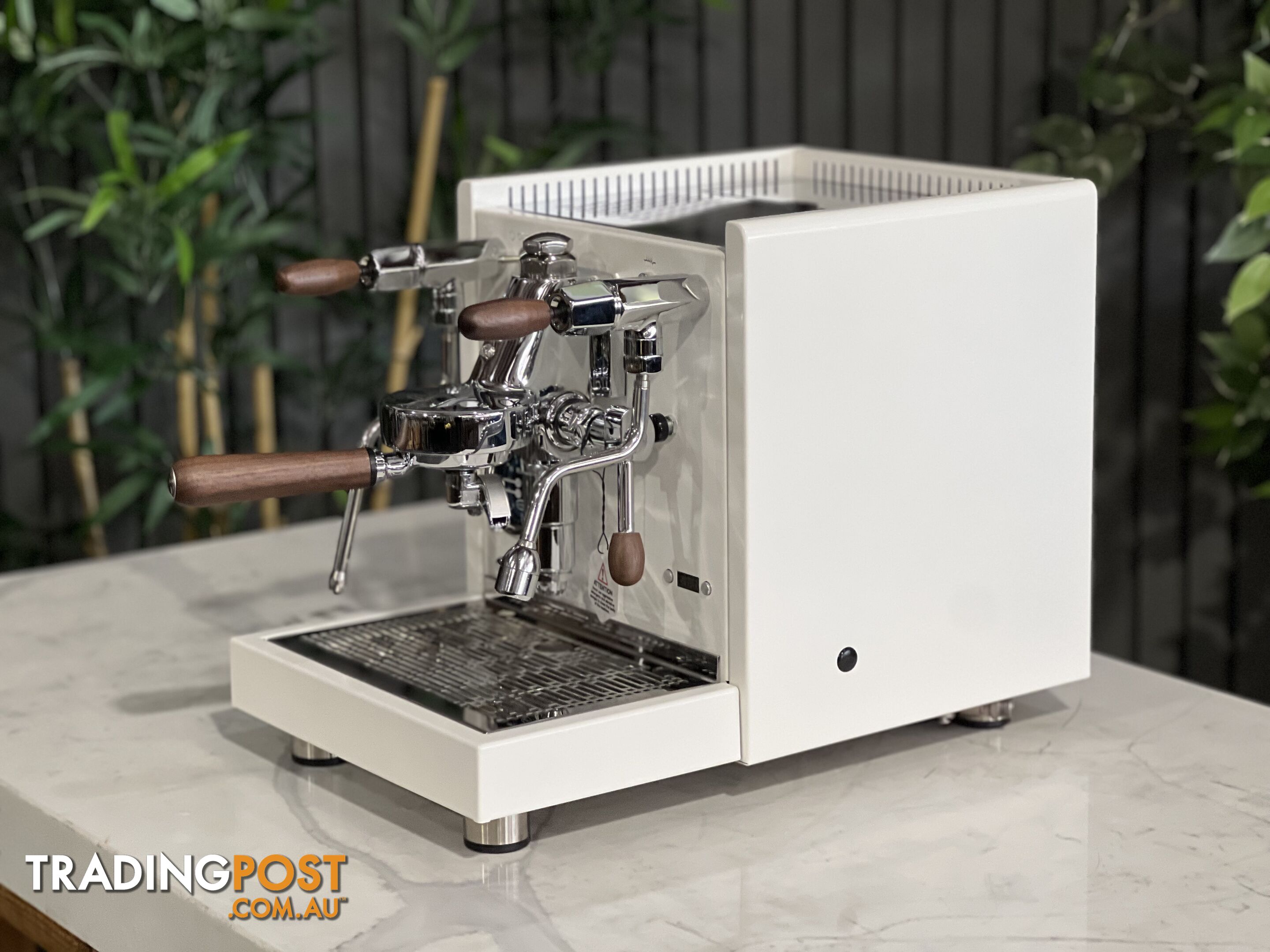 QUICK MILL AQUILA 1 GROUP BRAND NEW WHITE AND TIMBER ESPRESSO COFFEE MACHINE