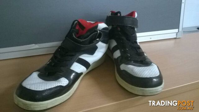Airwalk men&#39;s  Shoes (Black & White)
