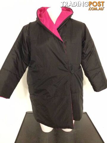 Country Road Hooded lady black jacket