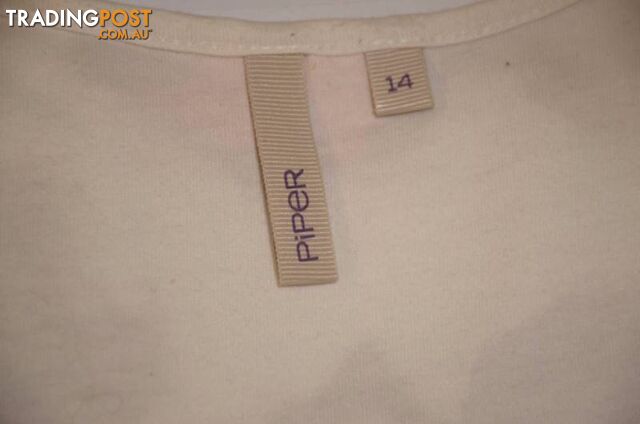 Piper women's flower pattern top - photo 4 of 4