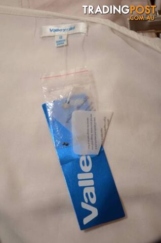 Valleygirl Ladies White Top Size 12 - photo 3 of 3