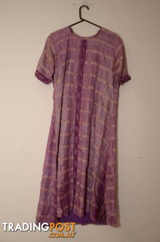 Pale light burgandy violet short sleeve maxi dress