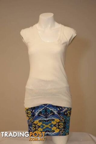 Valleygirl white top and blue patterned skirt