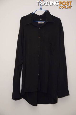 Perucci- Men&#39;s black dress shirt size XL