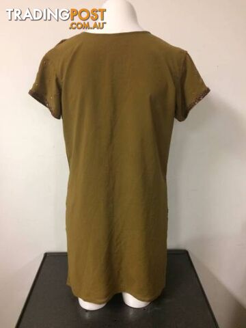 Women's Green Top & Pants set - photo 2 of 4
