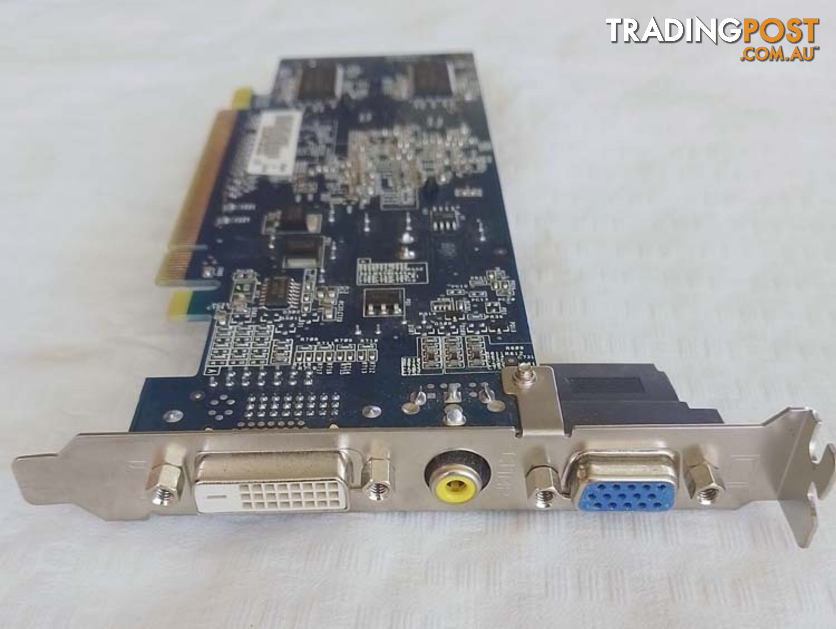 ASUS EN6200TC256 TD 64M A 6200 VGA DVI Comp PCI-E express graphics card for computer