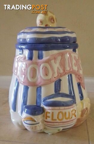 large ceramic cookie storage jar