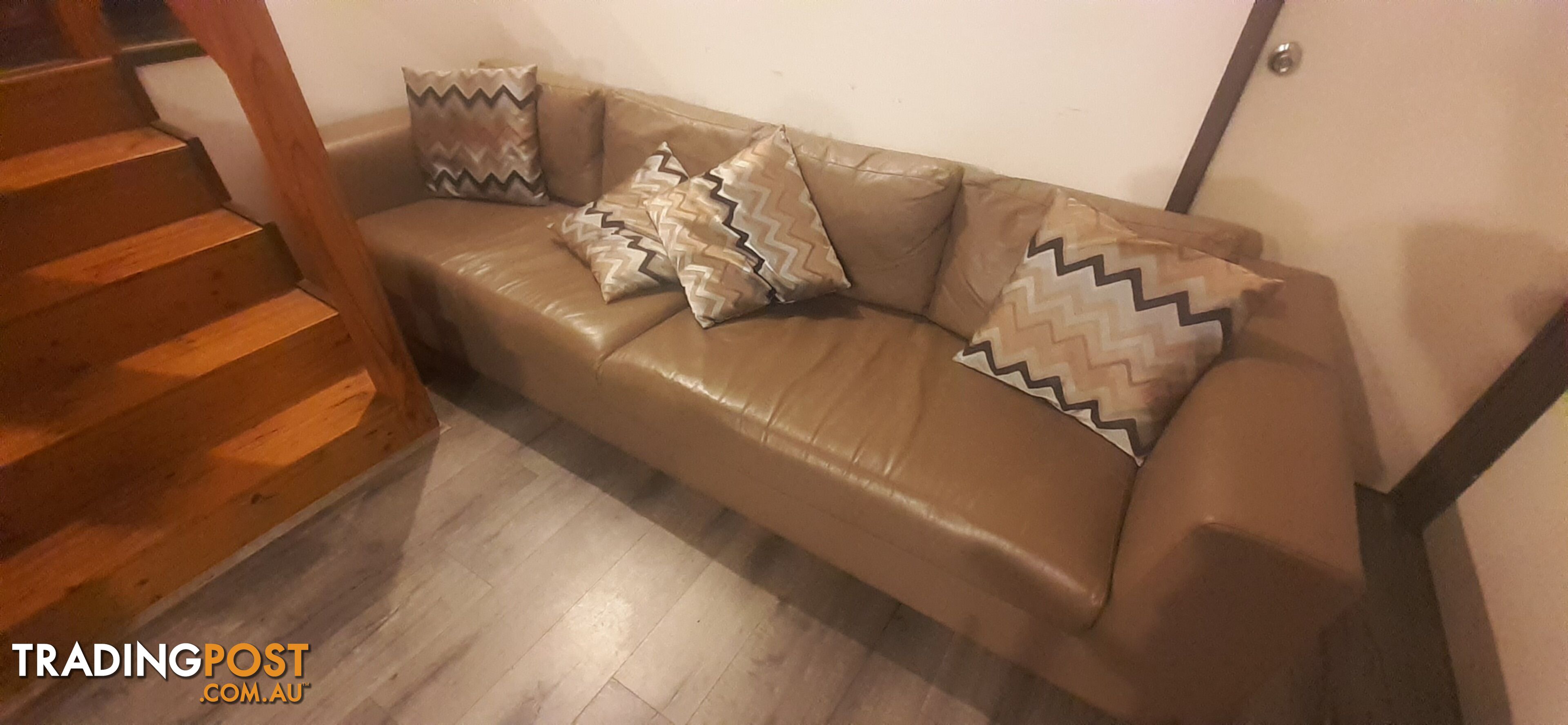 Large Leather Lounge