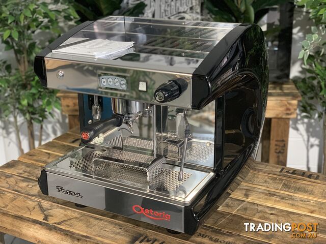 ASTORIA FORMA 1 GROUP ESPRESSO COFFEE MACHINE BRAND NEW BLACK CAFE BAR LATTE