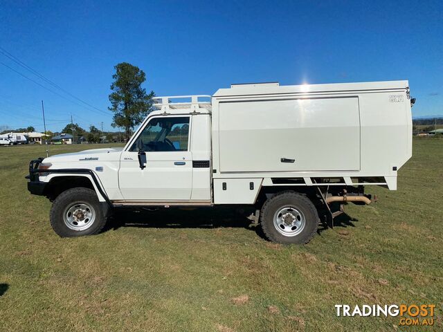 2014 Toyota Landcruiser 79 GXL Ute Manual