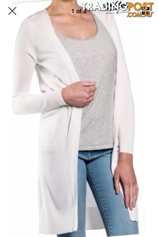 White long mossimo kelly cardigan size 10