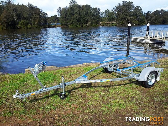GAL BOAT TRAILER SUITS UP TO 4.75 mt ALUMINIUM HULL TARE 200 kg ATM 749 kg