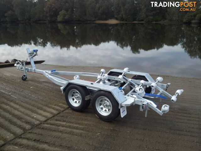 GAL BOAT TRAILER TO SUIT UP TO 5.8 mt FIBERGLASS HULL TANDEM AXLE TARE 430 kg ATM 1999 kg BRAKED