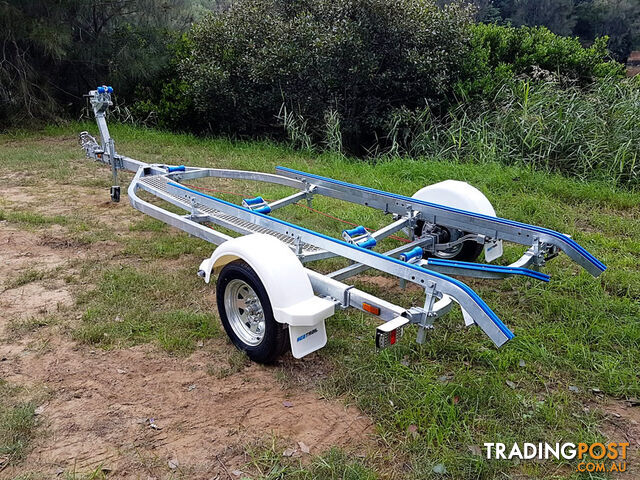 GAL BOAT TRAILER TO SUIT UP TO A 5.35 mt ALUMINIUM HULL TARE 280 kg ATM 1190 kg BRAKED 