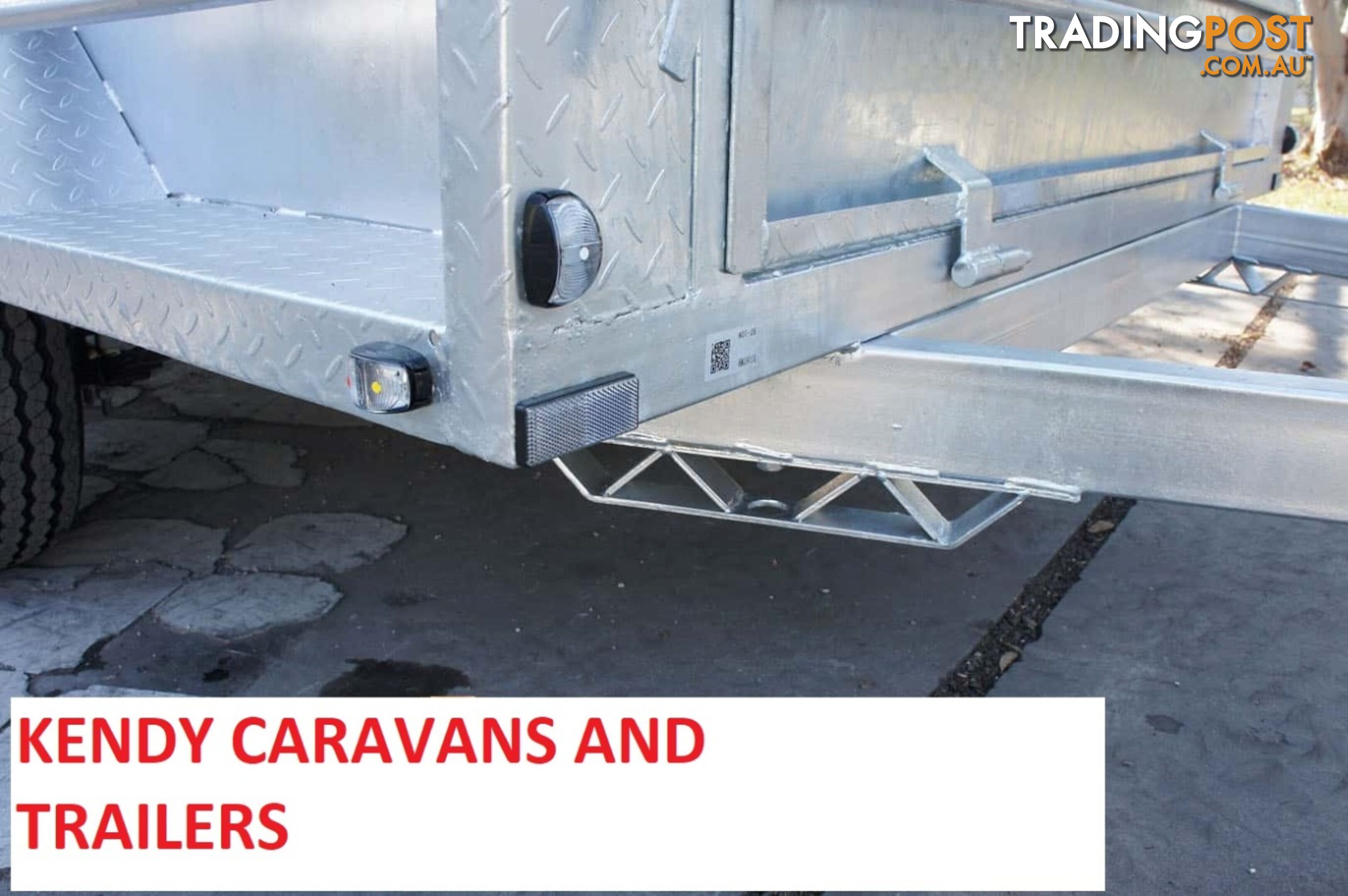 10 x 6 tandem axle (braked) hot dipped galvanised H/duty box trailer with 900 mm cage