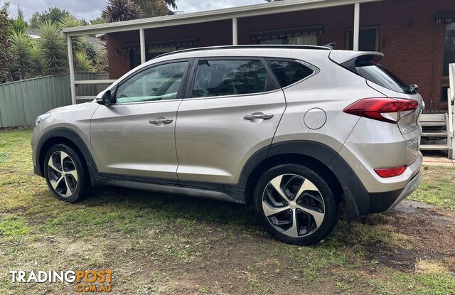2017 Hyundai Tucson Highlander SUV Automatic - photo 5 of 15