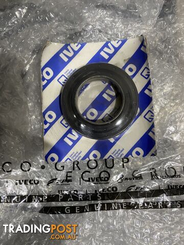 IVECO DAILY DIFFERENTIAL SHAFT SEAL 35S 2000-2006 7185355