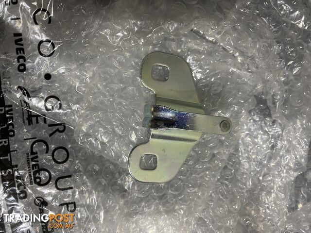 FIAT DUCATO REAR BARN DOOR CATCH STRIKER 51864555 2006-ONWARDS