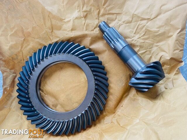 IVECO DAILY CROWN WHEEL AND PINION 3.91 12/47 RATIO 7175154 - photo 1 of 1