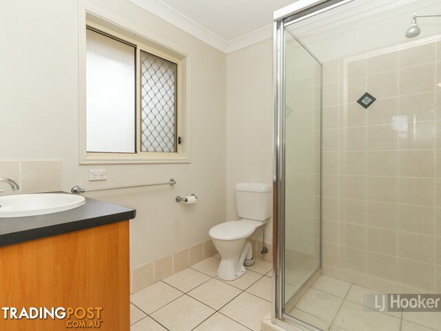 9 Taylor Place FOREST LAKE QLD 4078