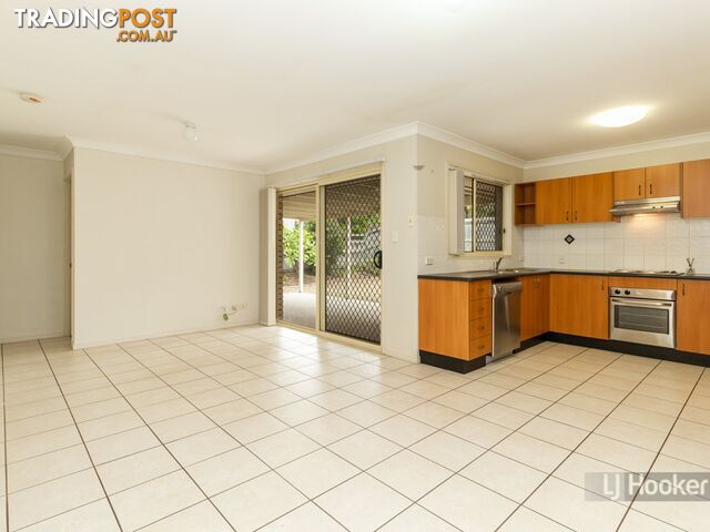 9 Taylor Place FOREST LAKE QLD 4078