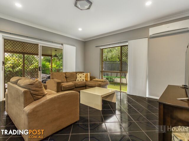 19 Teasel Crescent FOREST LAKE QLD 4078