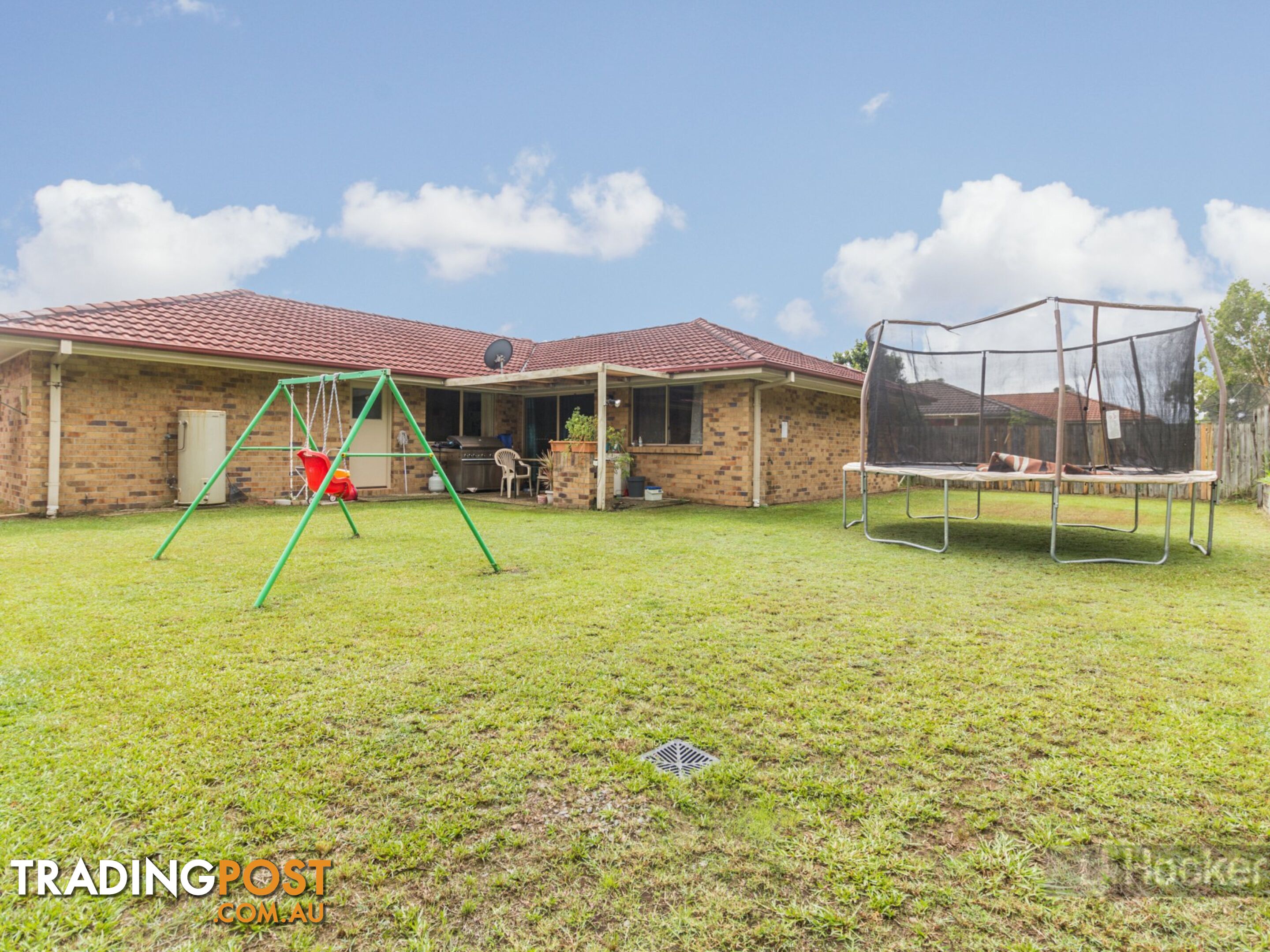 22 Hyde Place FOREST LAKE QLD 4078