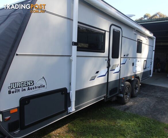 Jurgens Tooradin J2603 - Excellent Condition, everything you need just hook it on and go. - photo 2 of 14