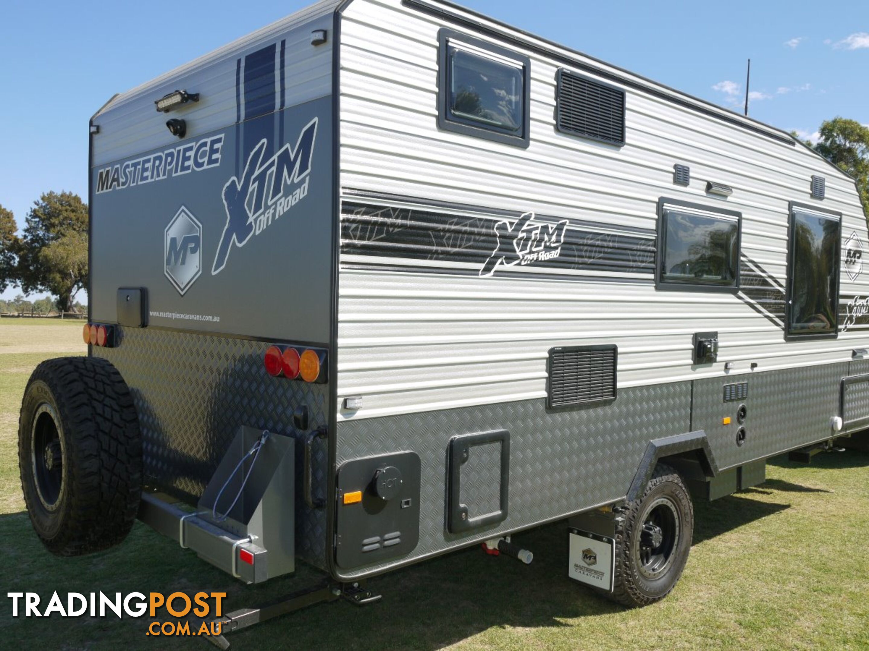 HUGE SAVINGS!!!!!  2018 Masterpiece XTM 17ft 10in Off-Road Single Axle Caravan. 