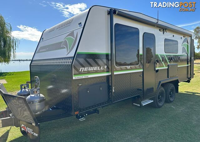 2024 Red Centre Newell + 21' TYPE C - Available for immediate delivery!
