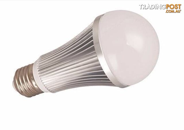 NEW LED 8.5W Spherical Light Bulb Super Bright Warm/Day White