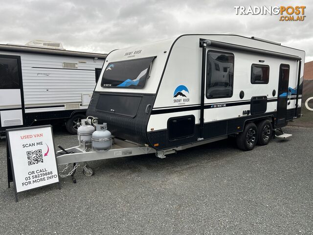 2023 SNOWY RIVER SRC-21 21' RD CARAVAN