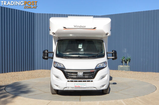 MOTORHOME - photo 5 of 8