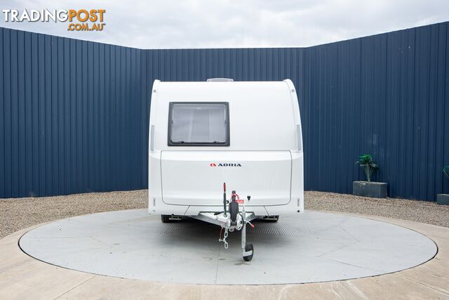 CARAVAN - photo 5 of 8