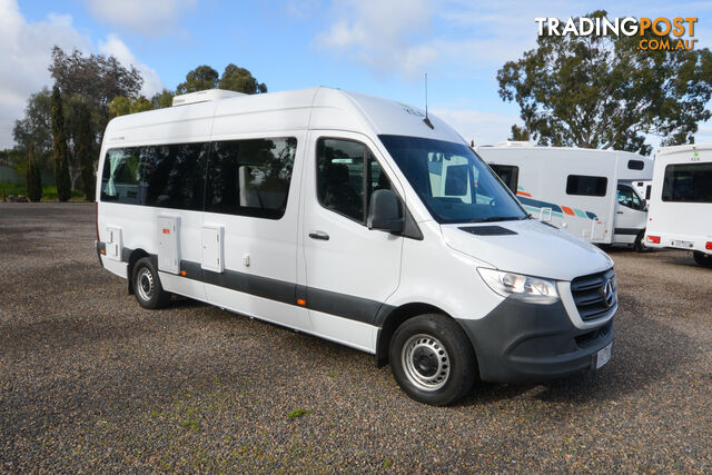 2021 KEA NOMAD M700 MERCEDES 3 BERTH - photo 3 of 8