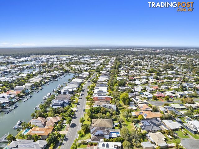 84 Marina Boulevard BANKSIA BEACH QLD 4507