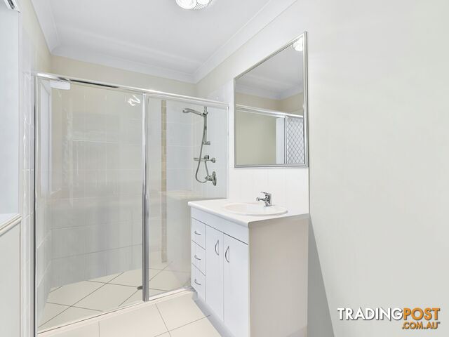 84 Marina Boulevard BANKSIA BEACH QLD 4507