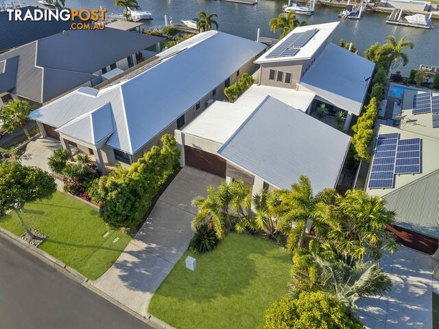 30 The Peninsula BANKSIA BEACH QLD 4507