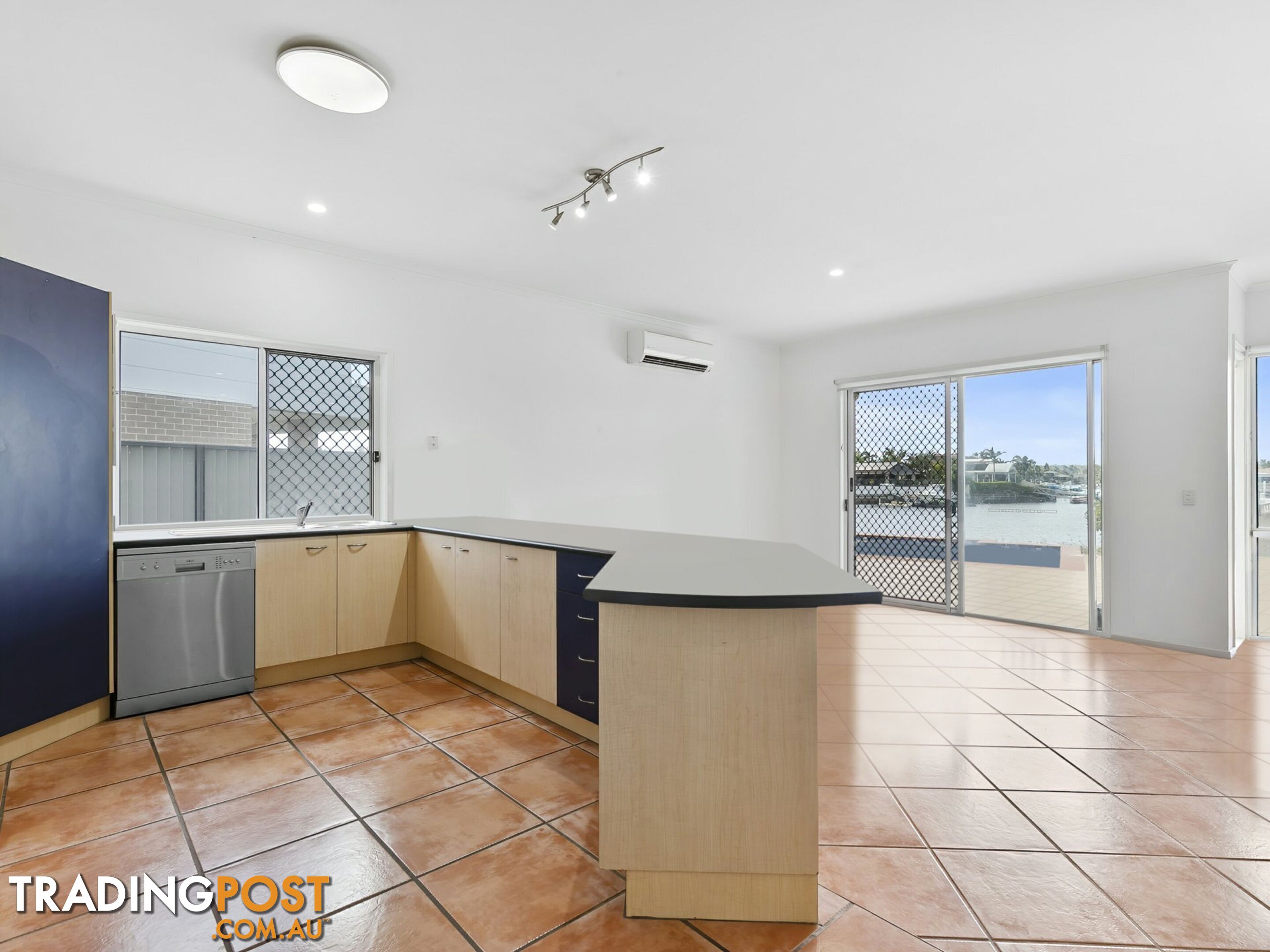 7 Skysail Court BANKSIA BEACH QLD 4507