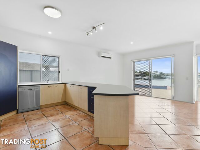 7 Skysail Court BANKSIA BEACH QLD 4507