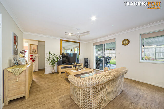 7 Albert Place SANDSTONE POINT QLD 4511