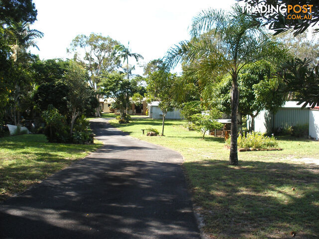 36 Coronation Avenue BEACHMERE QLD 4510