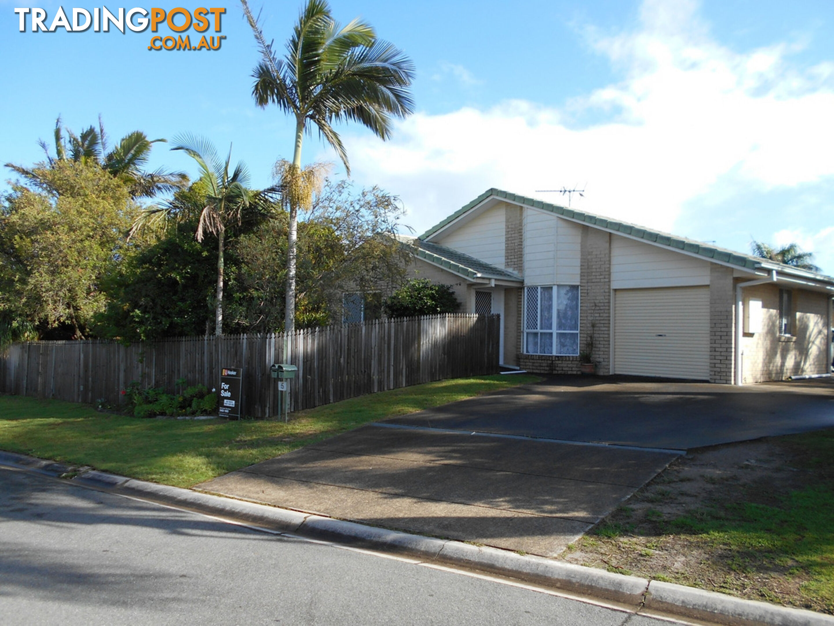 1/5 Chiltern Place SANDSTONE POINT QLD 4511