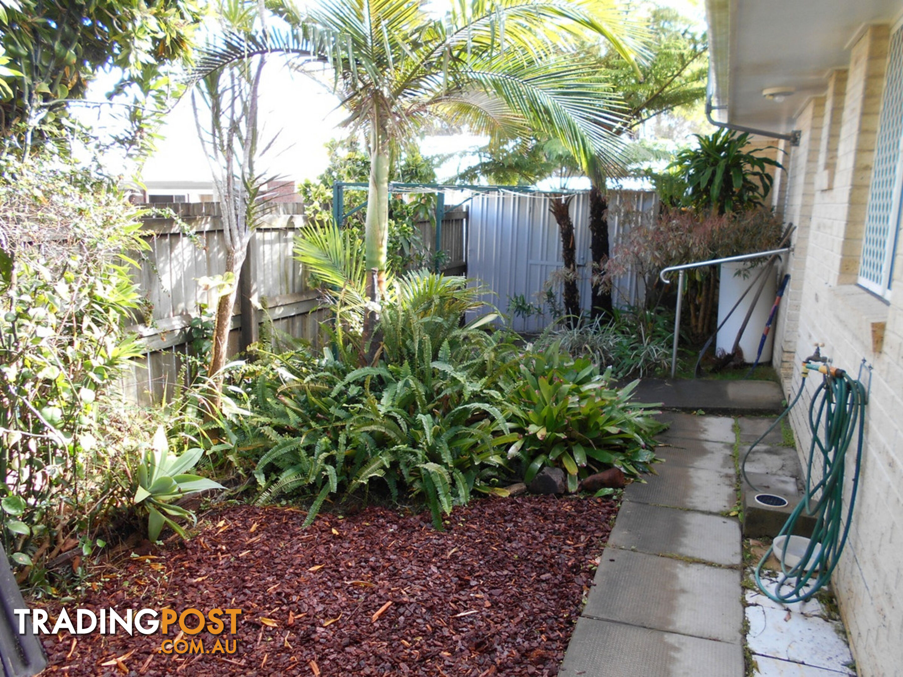 1/5 Chiltern Place SANDSTONE POINT QLD 4511