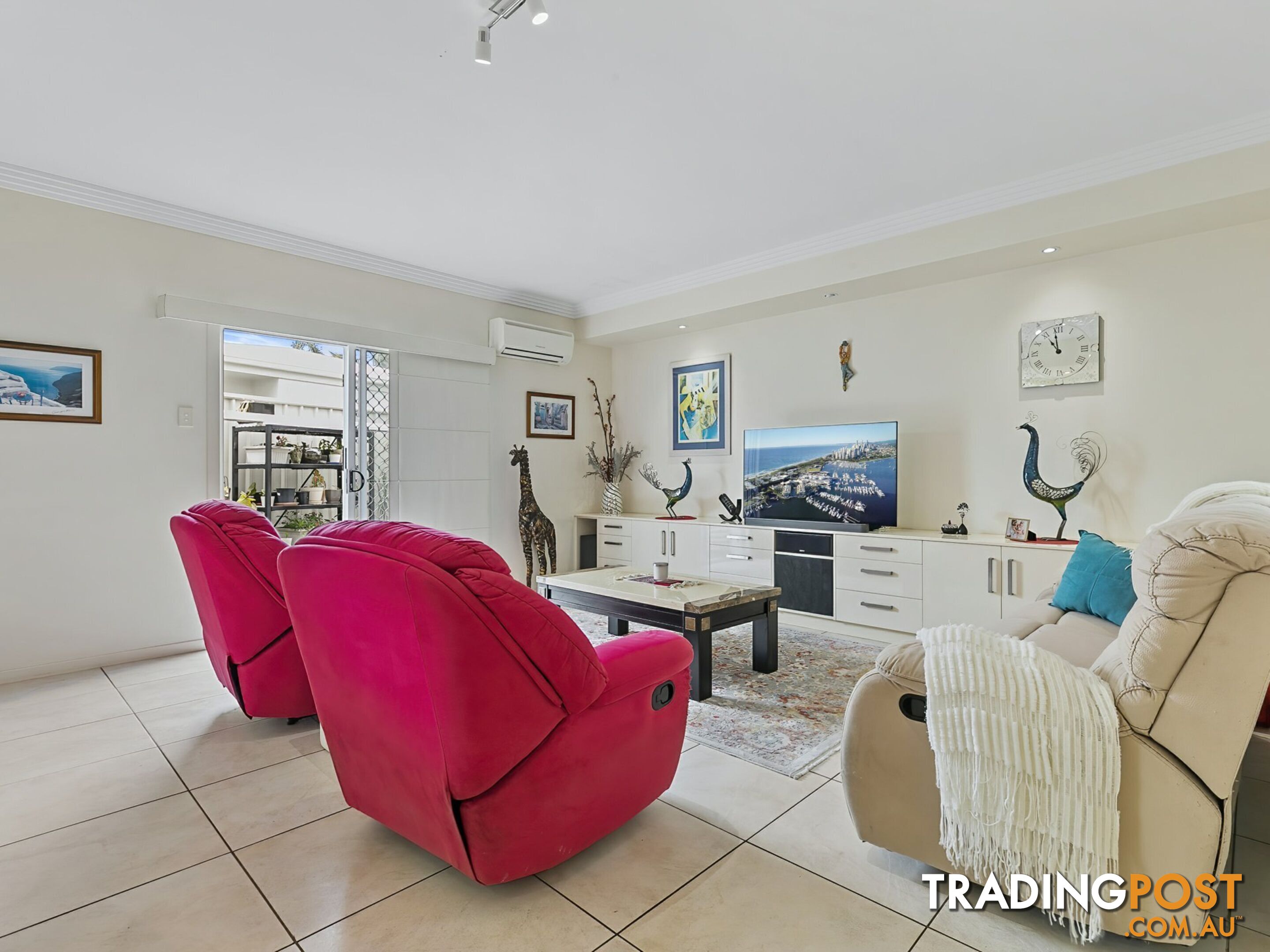 2/15 Seaeagle Place BANKSIA BEACH QLD 4507