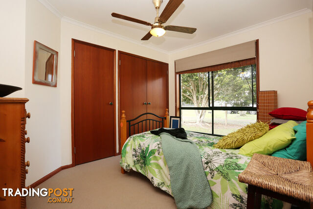 33 Fairhaven Drive GODWIN BEACH QLD 4511