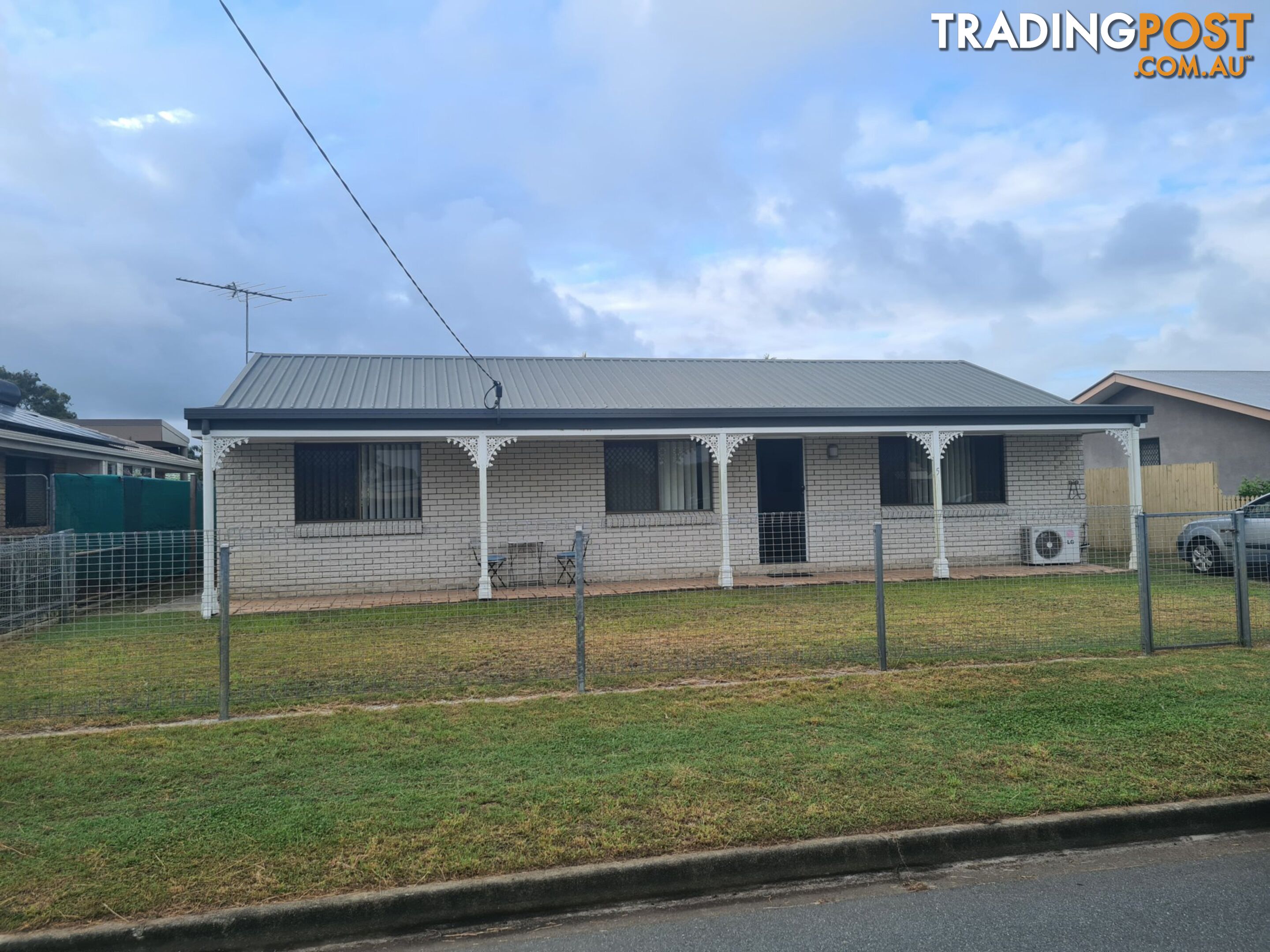 5 Crane Street BONGAREE QLD 4507