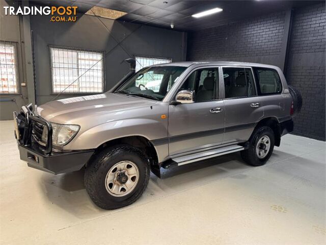 2003 TOYOTA LANDCRUISER GXL HDJ100R 4D WAGON